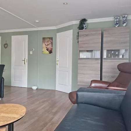 Happy Place Is Modern En Comfortabel Met Grote Afgesloten Tuin Op De Veluwe, Recreatiepark De Oude Driest شقة *