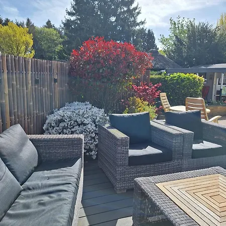 Happy Place Is Modern En Comfortabel Met Grote Afgesloten Tuin Op De Veluwe, Recreatiepark De Oude Driest * Putten
